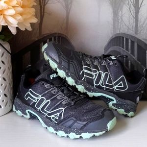 😍🤩 Fila running shoes, woman's 8.5